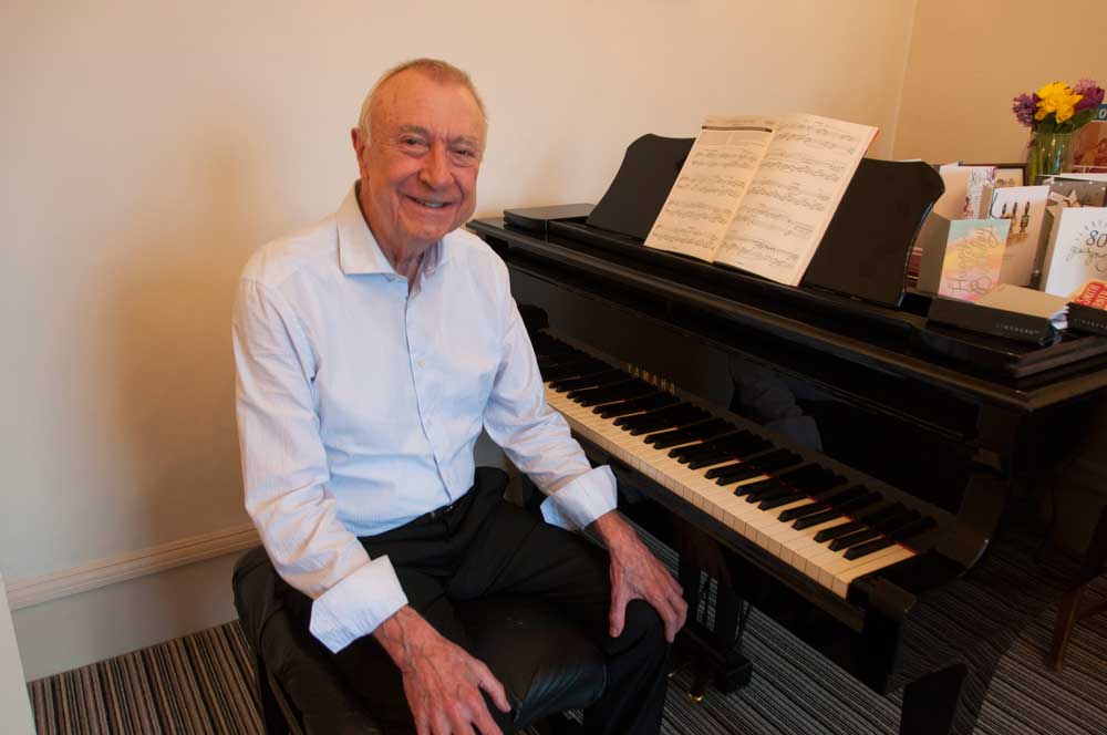 Chiswick W4 Piano Teacher: David Wallace – Striking the Right Note