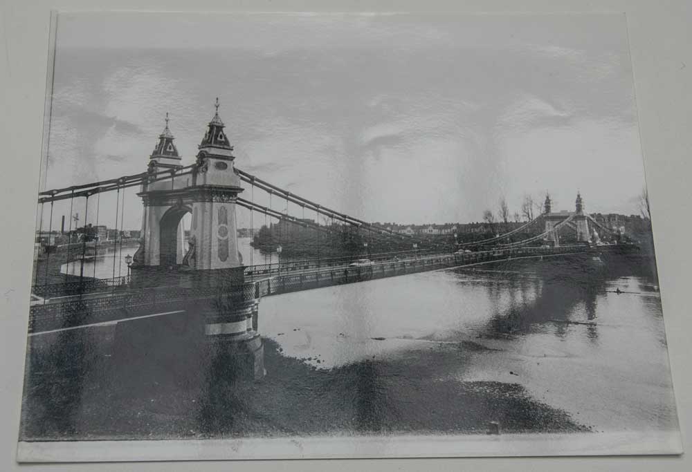 Hammersmith-Bridge