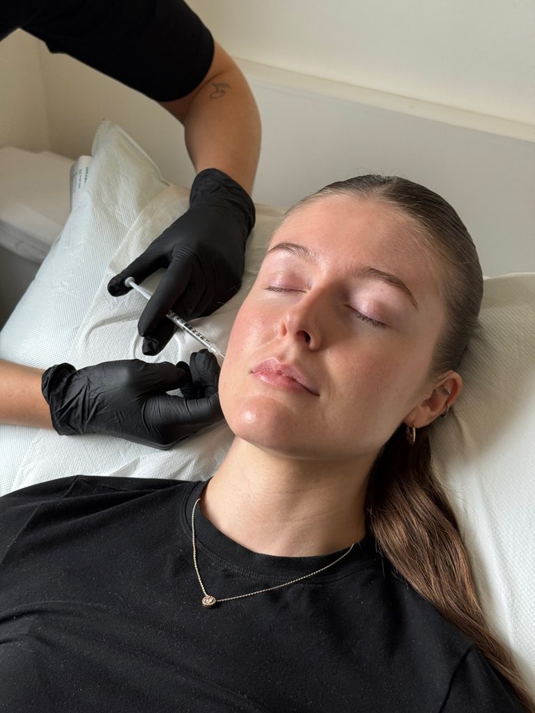The Refine Room, Poise Beauty Bar, Fulham Beauty, Fulham Health and Beauty, Fulham Aesthetic Procedure, Fulham Anti Wrinkle Injections, Fulham Dermal Fillers, Fulham Skin And Lip Boosters, Polynucleotides, Derma Institute, Fulham Botox