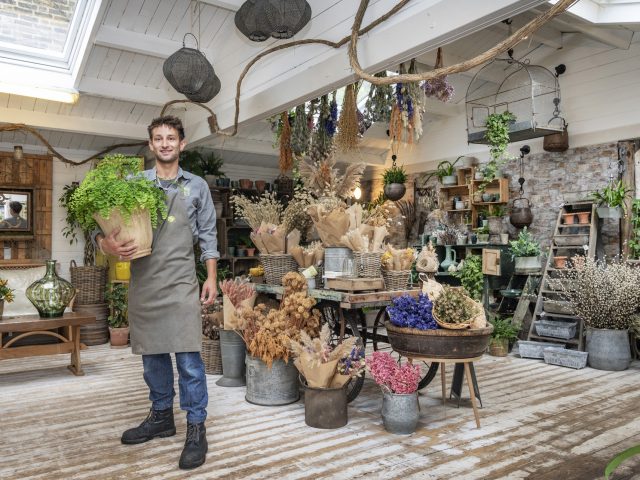 W6 Garden Centre and Café – Summer Inspiration