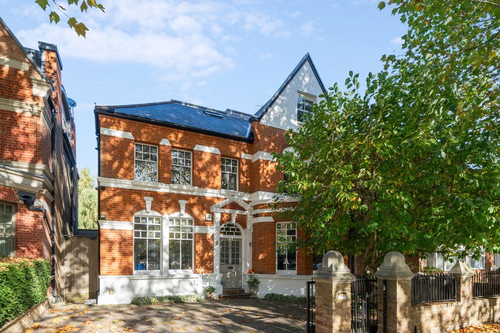 Whitman & Co, Chiswick Real Estate, Chiswick Property, Chiswick Homes For Sale, Chiswick Homes To Rent, Chiswick Commercial Property